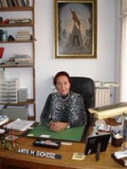 Sickesz herbenoemd tot dokter Sickesz herbenoemd tot dokter