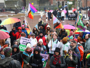 Het gebedsgenezingsprotest. Foto: Wendy Bruins